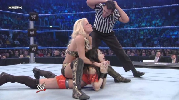 WWE Smackdown Divas Championship: Maryse vs Gail Kim (