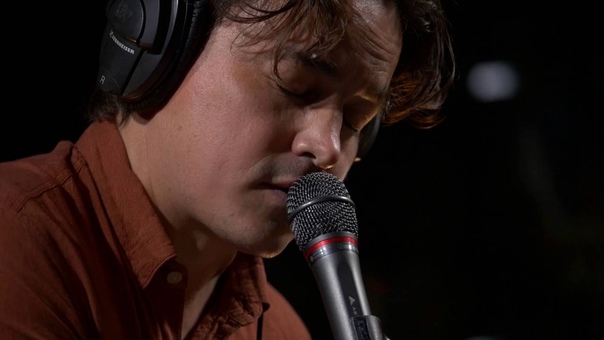 Wolf Parade Mr. Startup ( Live on