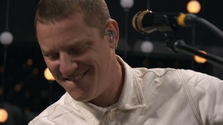 Jungle - Fire /What D’You Know About Me? (Live on KEXP)