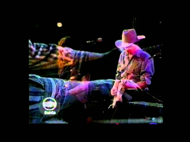 Blue Floyd early show Run Like Hell tease Another Brick in the