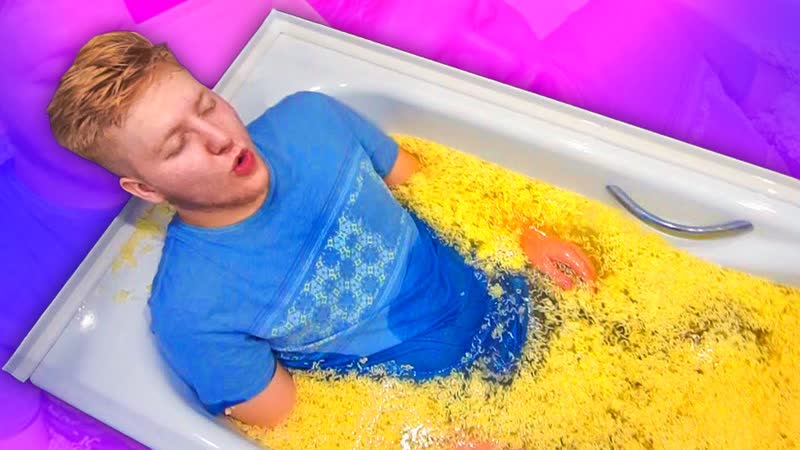 ВАННА ИЗ 100 ПАЧЕК РОЛТОНА