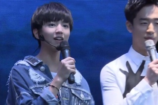 【TFBOYS王俊凱 Karry Wang】151915王俊凱生日會 互動問答，聽聽小凱怎麼說  網路錄屏版{