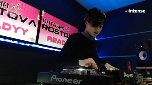 Natasha Rostova Live Radio