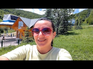 Поездка в Цахкадзор. Канатка и древний монастырь Кечарис. Армения.