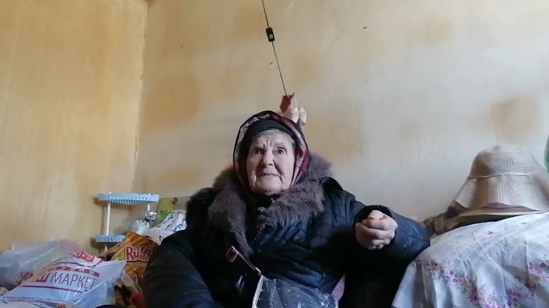 В нечовешки условия баба Марийка оцелява въпреки всички