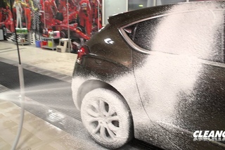 Бережная бесконтактная мойка с автошампунем Cleanol Turbo