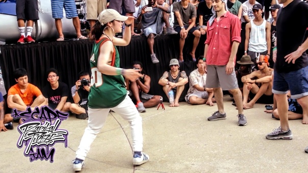 BGirl Ayu Ami vs Vins Arsex, Top4 BBoy Hancai Beach Battle, Radikal Forze Jam