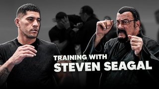 STEVEN SEAGAL ensina ALEX PEREIRA tcnicas para usar no MMA