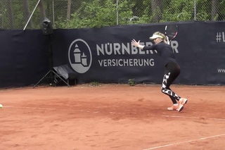 Genie Bouchard practicing @ Nrnberger Versicherungs Cup 20/5/17 feat. Thomas Hgstedt