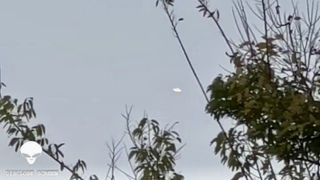 A saucer shaped 'Light' craft completely reverses back on it's own path. Louisiana U.S.