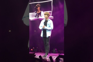 170401 BTS wings tour in Anaheim 2!3! Jungkook focus