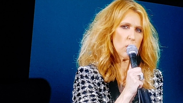 Céline Dion Paris July 8th 2017 Si cétait à