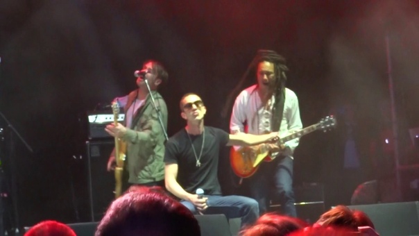 Richard Ashcroft Break The Night With Colour ( Ahmad Tea Music Festival,