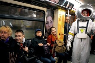 Гагарин: из космоса в московскую подземку