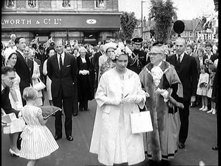 Queen In Sussex (1962)
