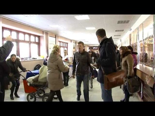 Нападение на полицейского (Ярославль, УИК 152-153)