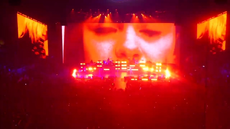 Miley Cyrus Concert 7 Things Live Bud Light Superbowl LVI Music Fest LA CA USA February 12,