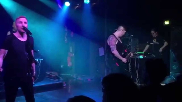 Carnival of Rust Poets of the Fall live at London