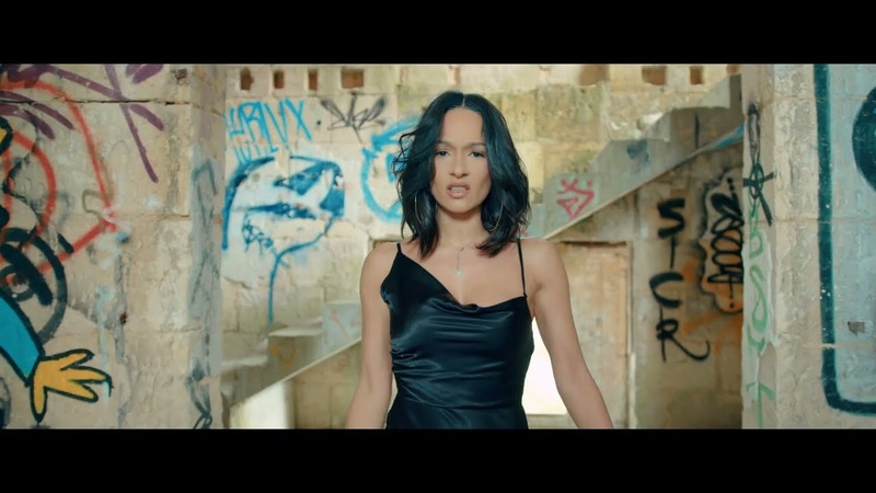 THAYNA TOXIQUE ( CLIP