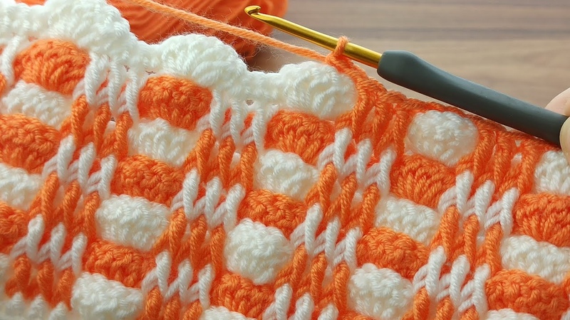 Fantastic two color Super Easy Crochet Baby Blanket For Beginners