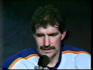 Clark Gillies, Buffalo Sabre (Nov. 9, 1986)