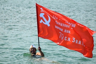 Экстремальный марафонский заплыв моржей в Севастополе