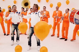 Gebroeders Ko - Oranje Springt (Feat. Factor 12) (EK 2012)