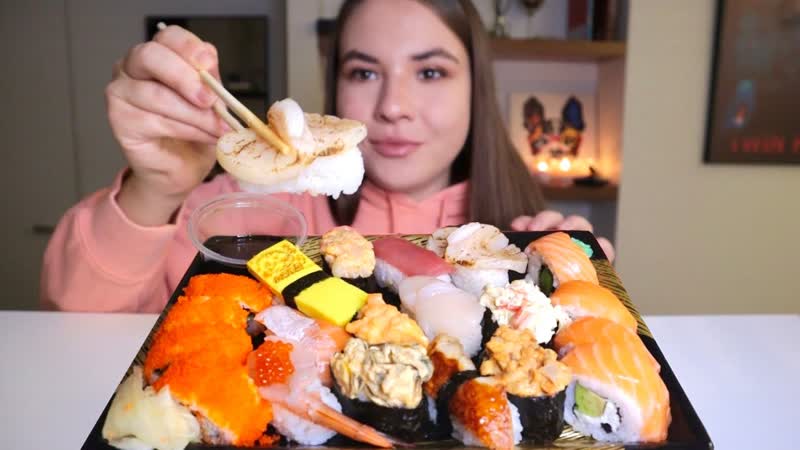 МУКБАНГ о том что меня мучило всю жизнь едим сет роллов суши