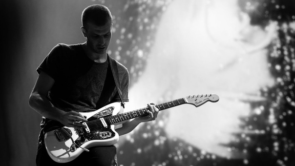 Wolf Alice Bros ( Reading