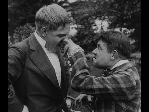 Акулы бильярда. Pool Sharks. Короткометражка. Комедия. 1915
