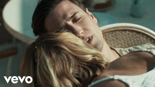 Logan Henderson