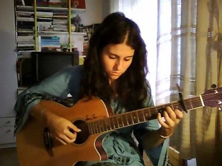 (Ludovico Einaudi) Le Onde - solo guitar (Josephine Andriani)