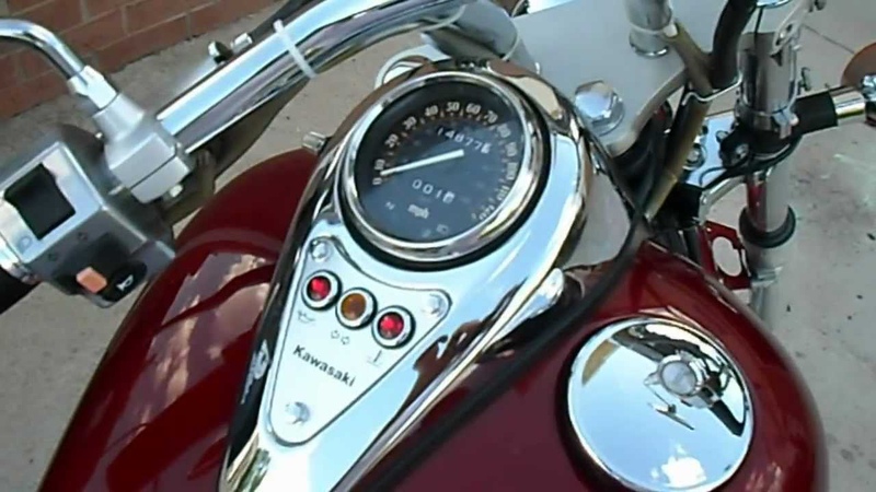 Kawasaki Vulcan 800 with cobra