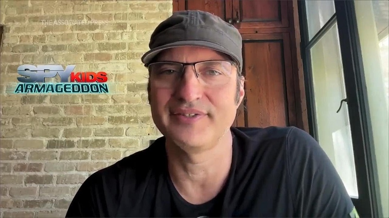 Robert Rodriguez co writes new Spy Kids movie with his