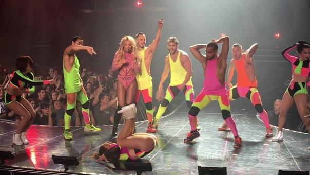Britney Spears Missy Elliott Dance Break Vegas Front Row at Piece of Me August 17 2016 Full