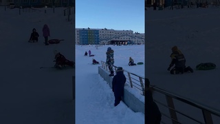 Суровые магаданские дети 🥹