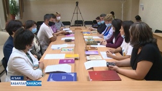 Участники круглого стола в ХакНИИЯЛИ обсудили проблему художественного перевода