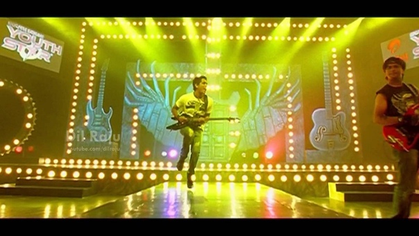 SVSC Dil Raju Oh My Friend Movie Songs Maa Daddy Pockets Song Siddharth, Shruti