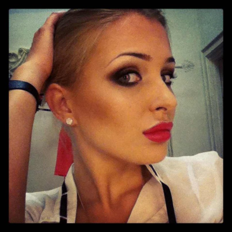 Аня Потапова ЛАРЧИК) | Москва