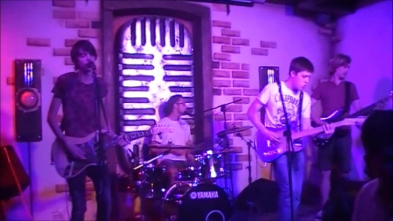 Bad Feelin Gold On The Ceiling ( The Black Keys cover) Live Blues