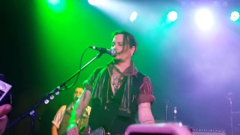 HOLLYWOOD VAMPIRES LIVE at Roxy Theatre West Hollywood Johnny