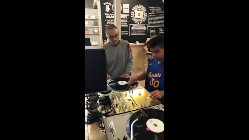 Beat Junkie Institute of Sound students in DJing for Kids