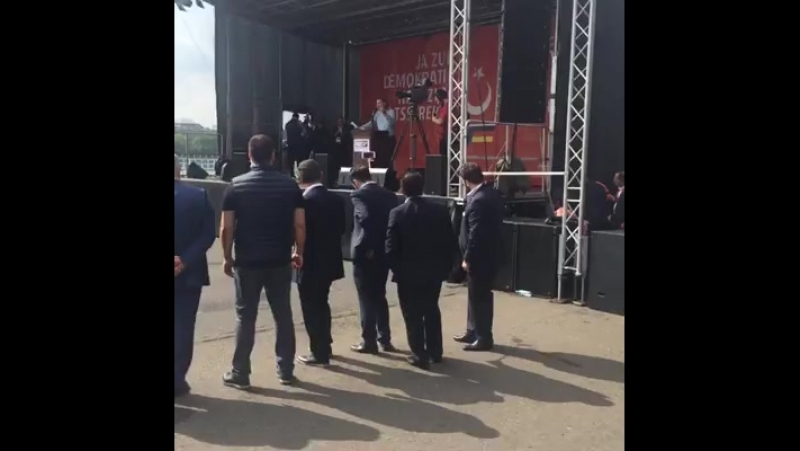 Köln Antisemit und Neu Muslim Martin Lejeune auf der AKP