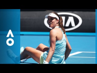 Johanna Konta v Bernarda Pera match highlights (2R) | Australian Open 2018