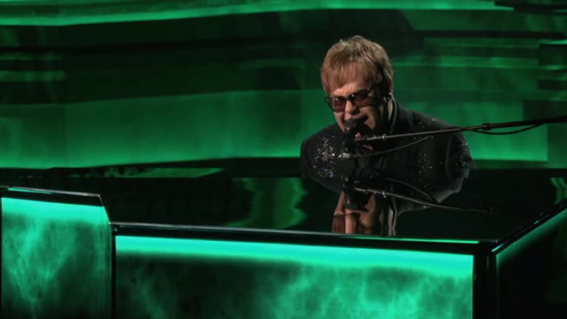 Elton John The Million Dollar Piano