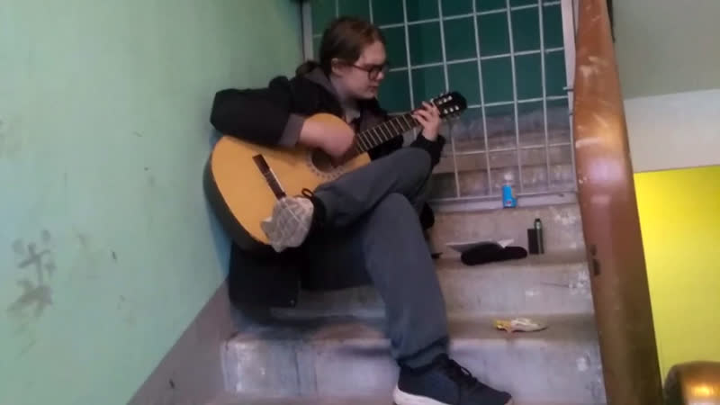 Элки гудят не только у