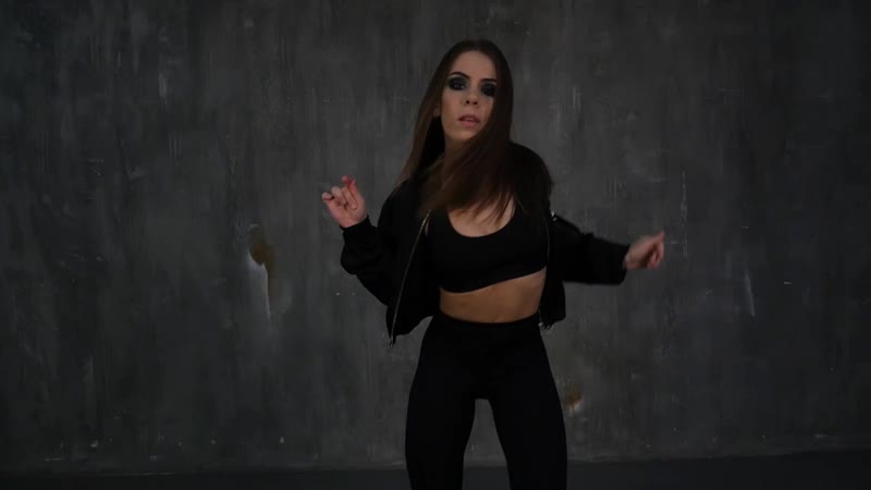 Lady Leshur Mr. Eazi Black Madonna ( Choreo by Diana