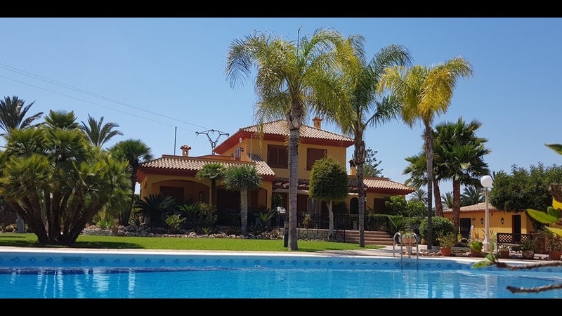 Maison de rêve à vendre entre mer et campagne à 10 mn des plages à ELCHE