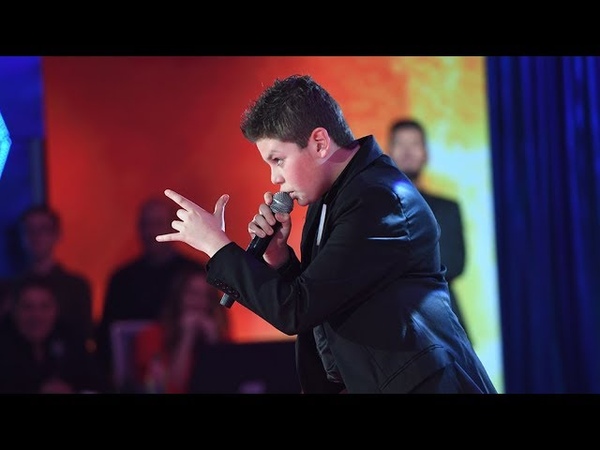 Steven Orsini de Tandil cantó Dame fuego , de Sandro como un auténtico
