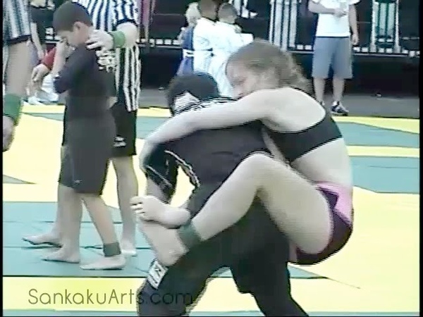 Mixed No Gi Grappling Battle at the Beach Submissions ( Choke